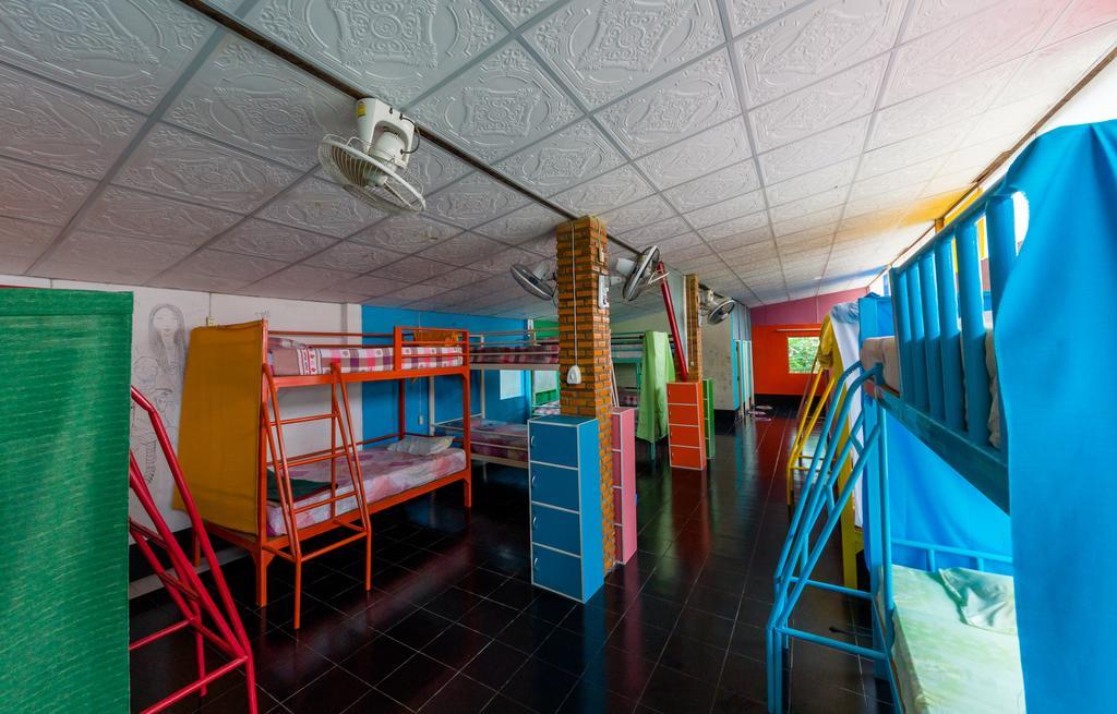 Funky Box Hostel Chiang Khong Cameră foto