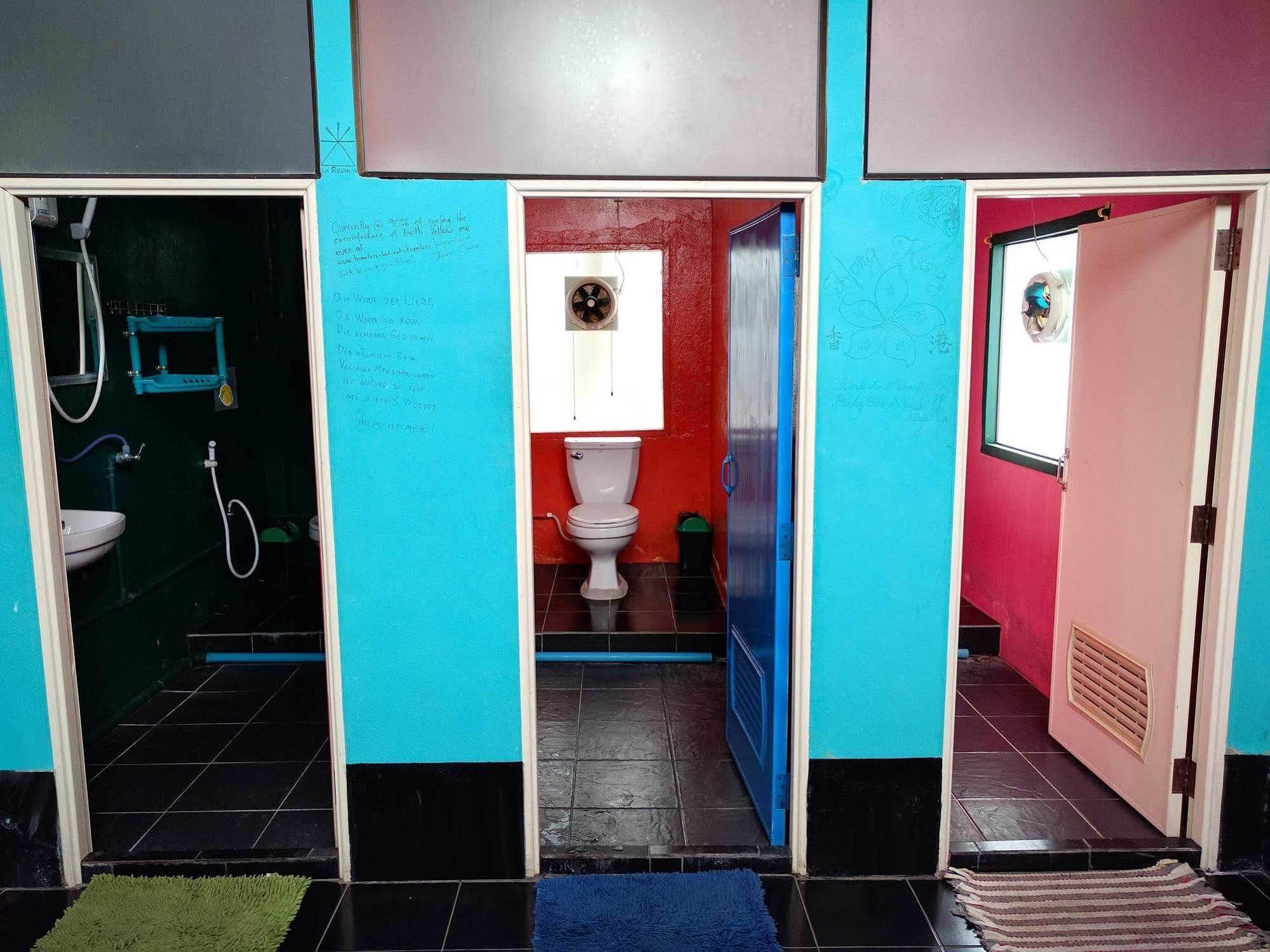Funky Box Hostel Chiang Khong Exterior foto