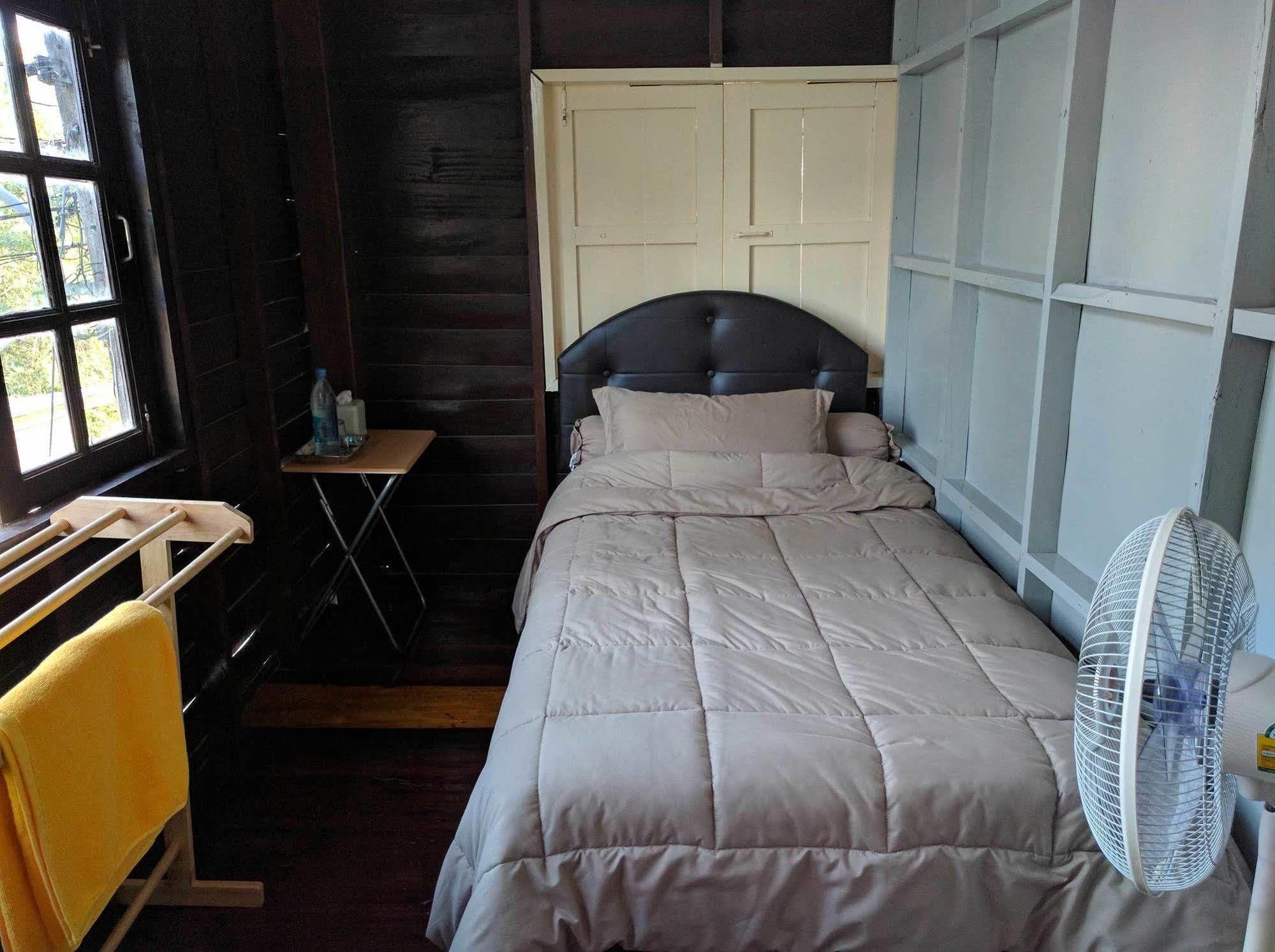 Funky Box Hostel Chiang Khong Exterior foto